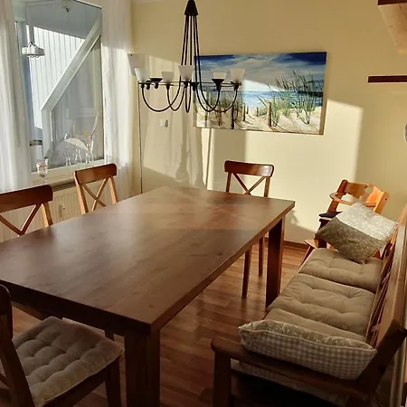 Sonne Und * Ulstrupfeld